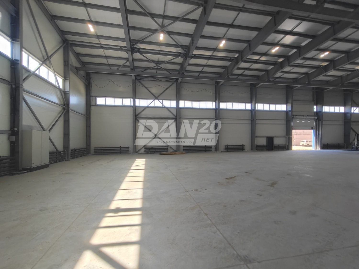 Склад 1400 м²