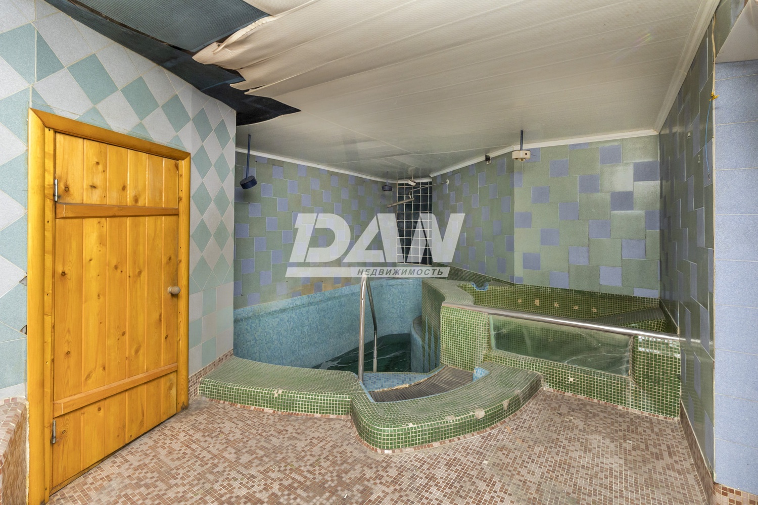 Помещение свободного назначения 534 м²