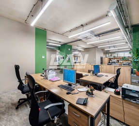 Помещение свободного назначения, 1670 м²