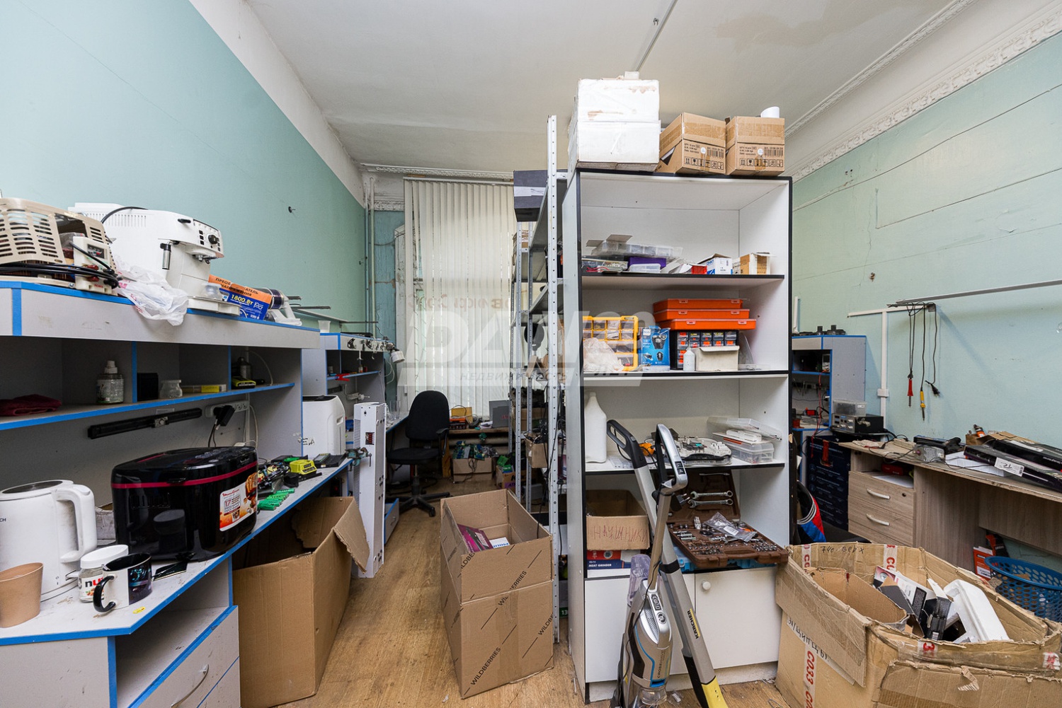 Помещение свободного назначения 353 м²