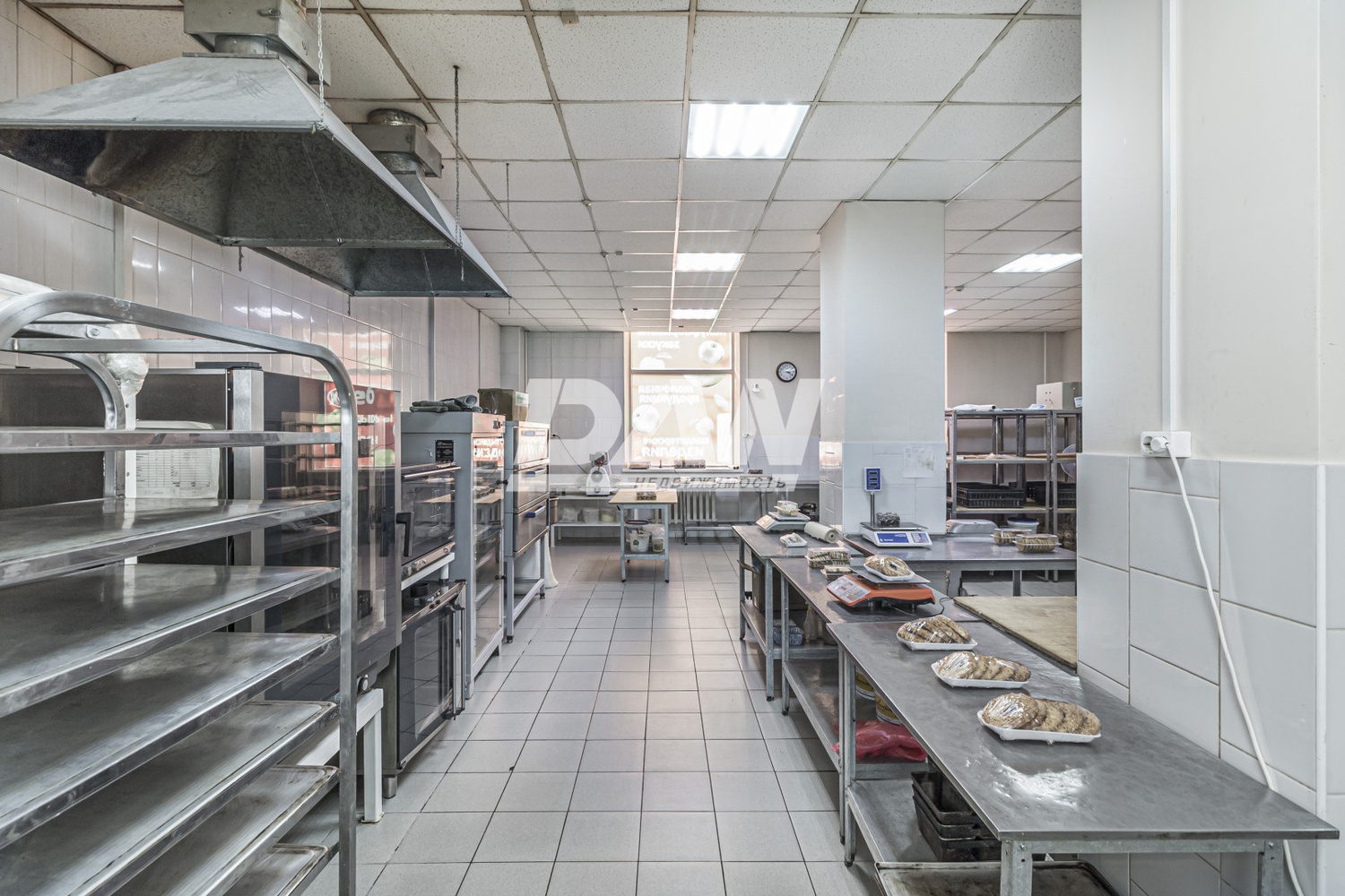 Производственное помещение 372 м²