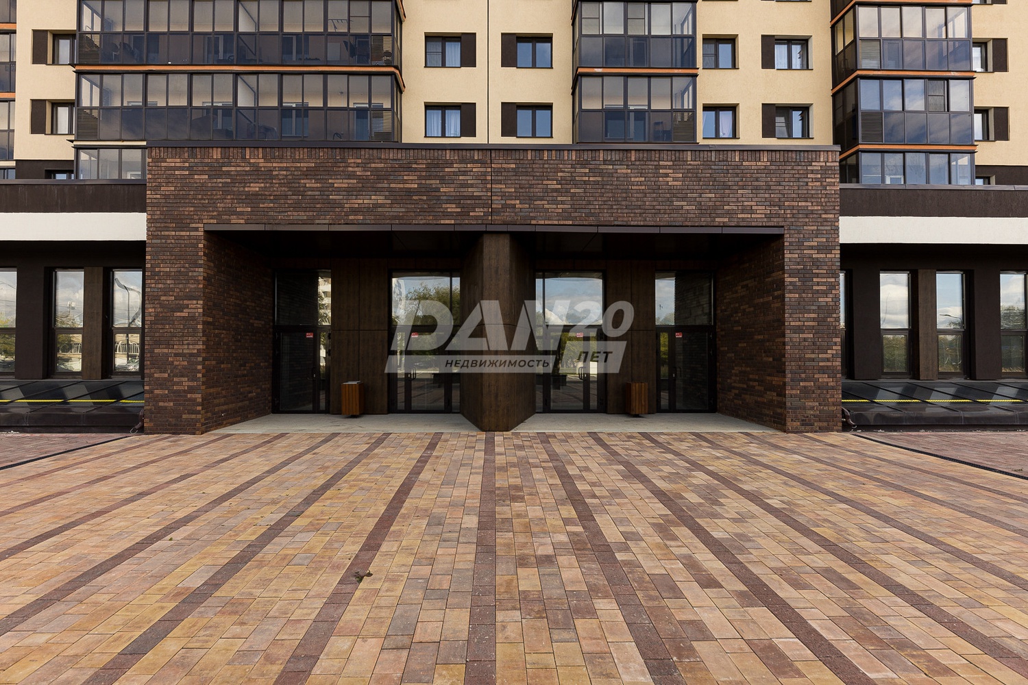 Торговое помещение 270 м²