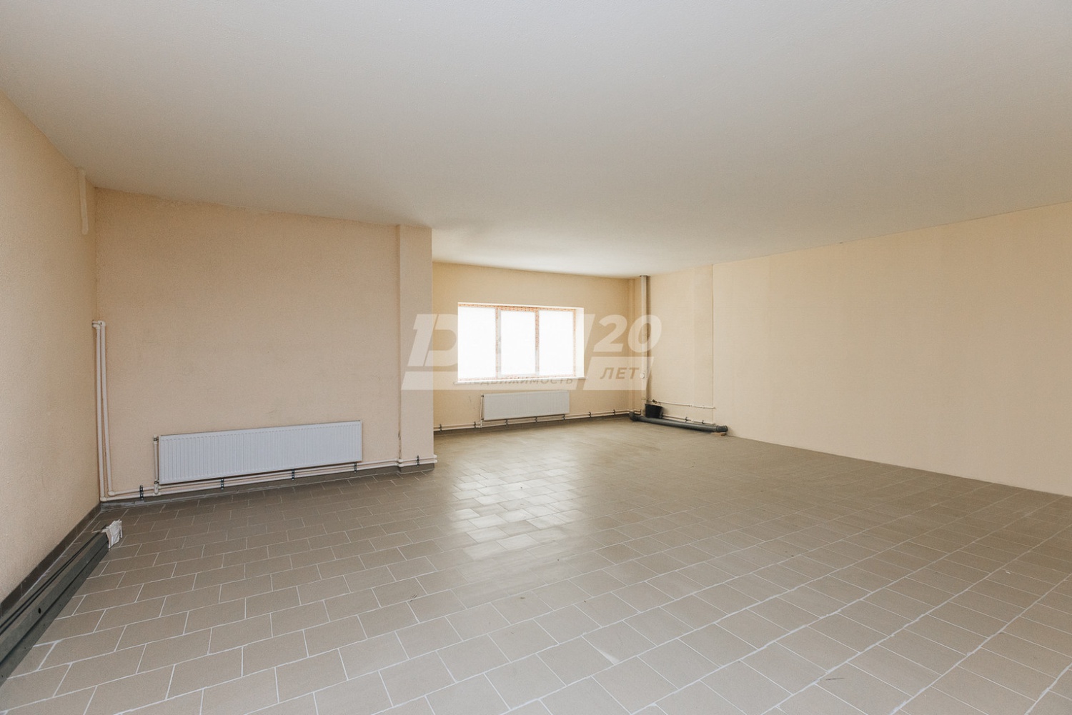 Помещение свободного назначения 287 м²