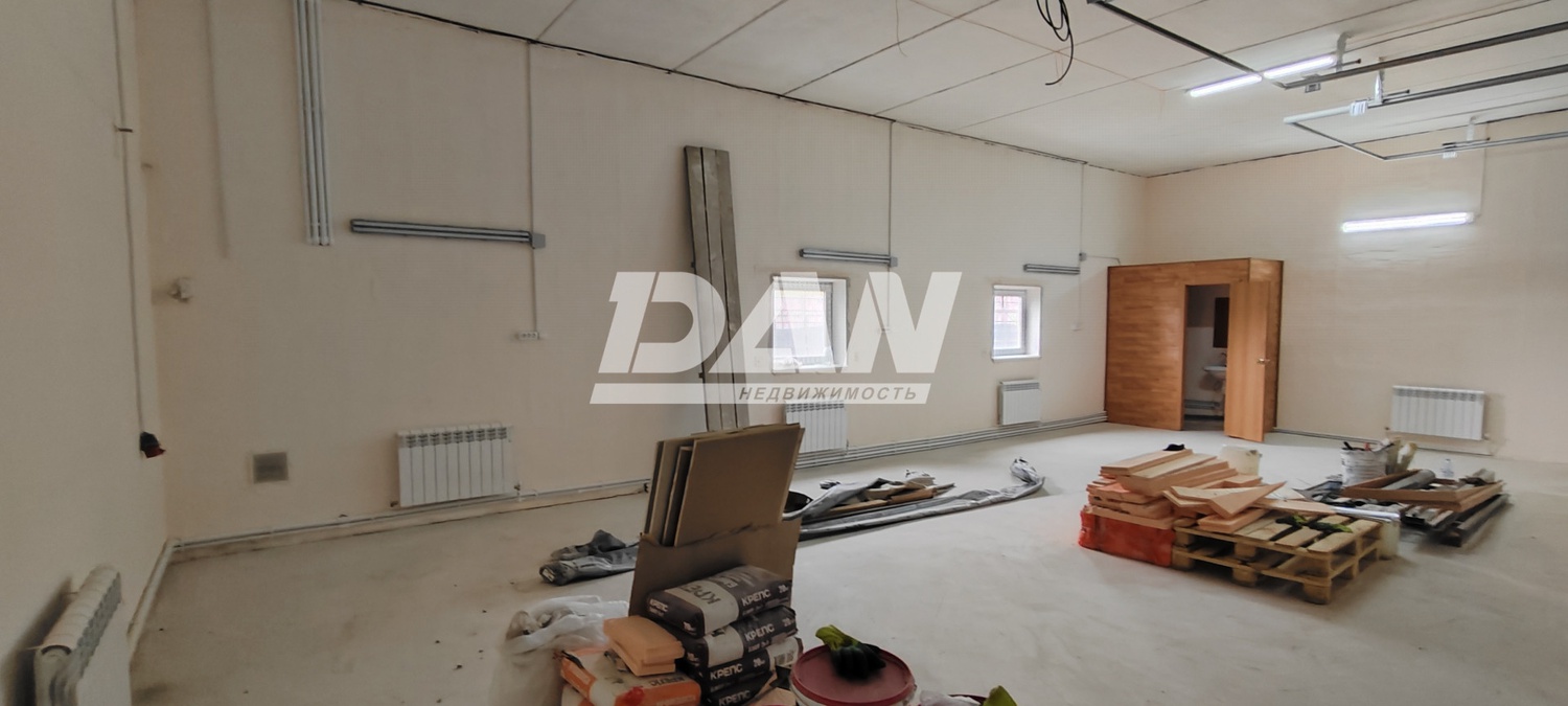 Помещение свободного назначения 262,4 м²
