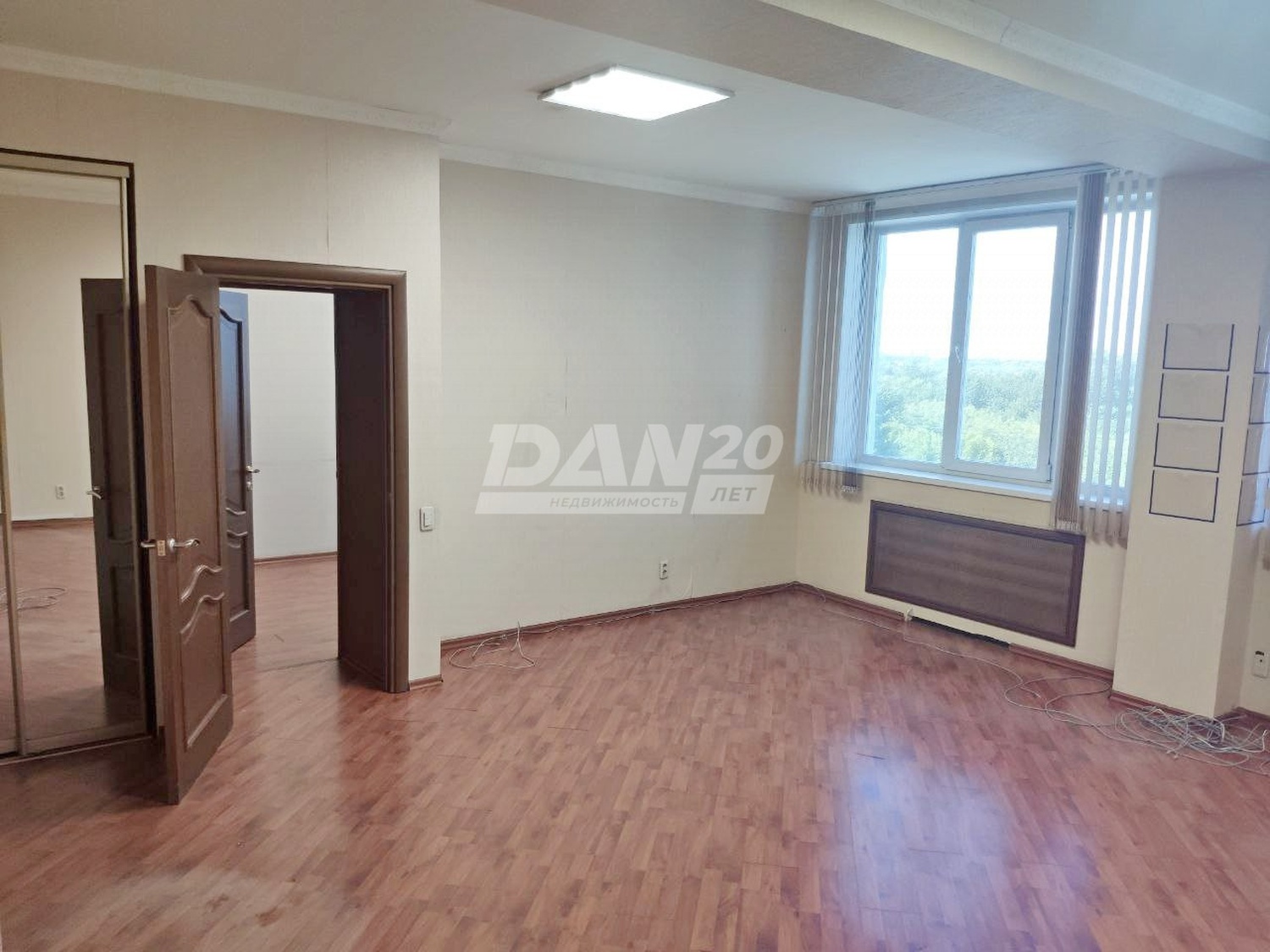 Офис 300 м²