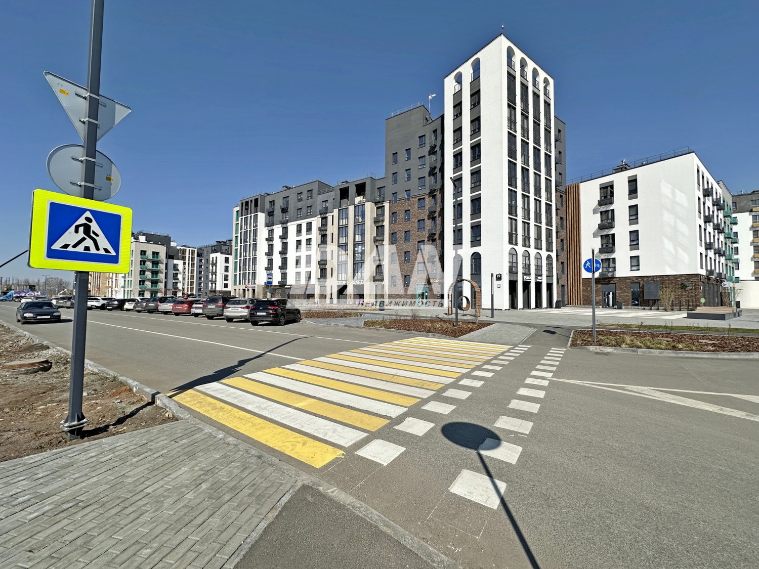 Торговая площадь 81,3 м²
