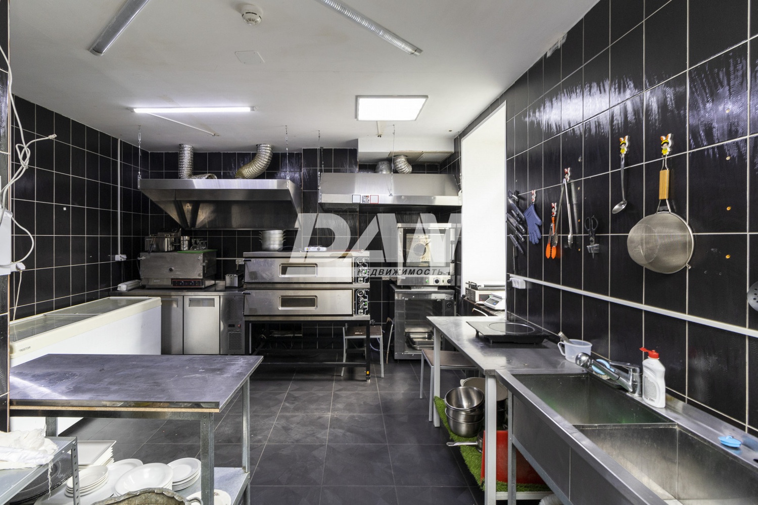 Арендный бизнес 1570,8 м²