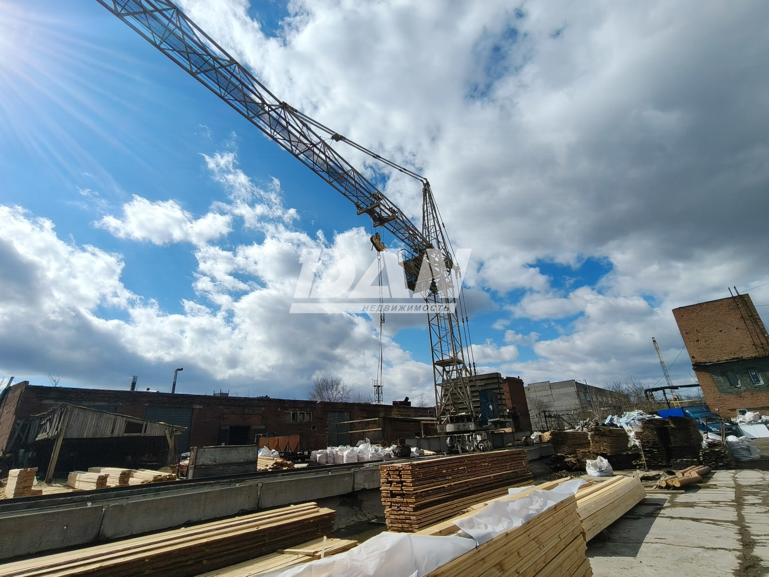 Производственное помещение 6500 м²