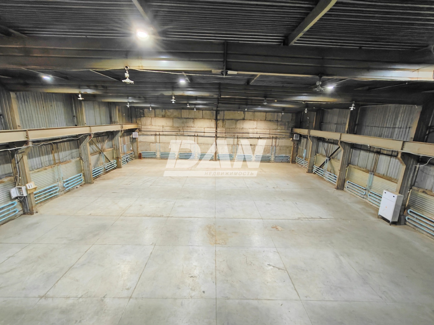 Производственное помещение 1179 м²