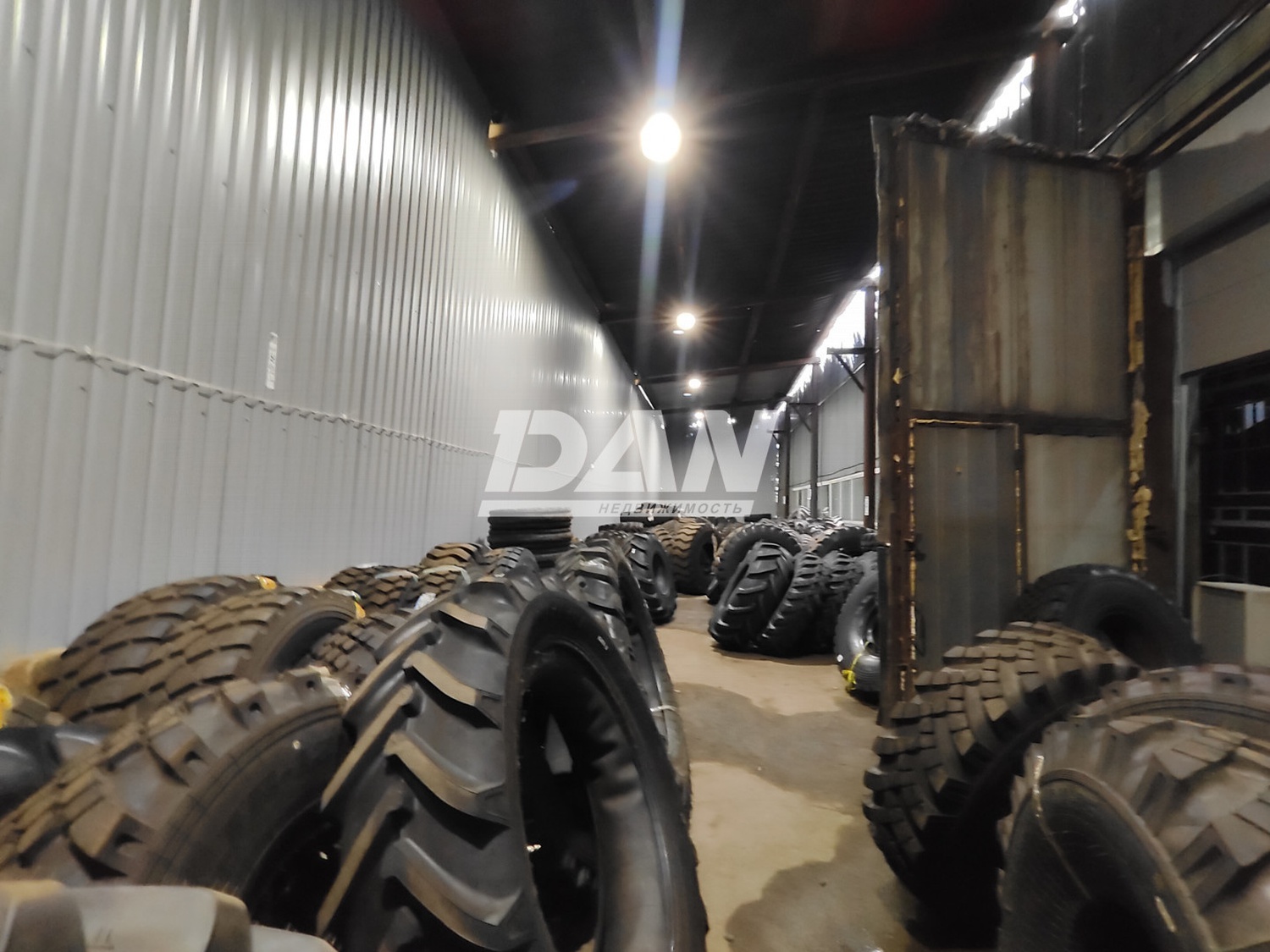 Производственное помещение 1179 м²