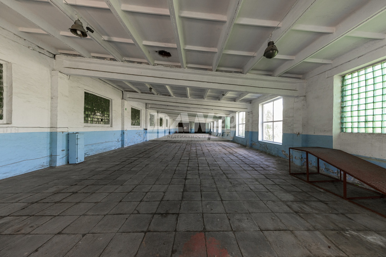 Склад 10358 м²