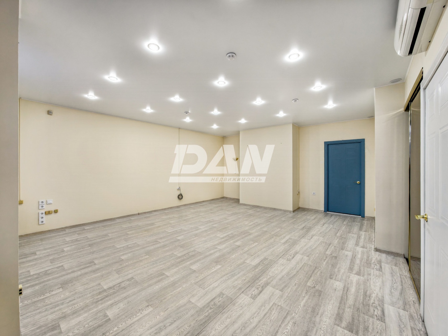 Офис 1050,9 м²