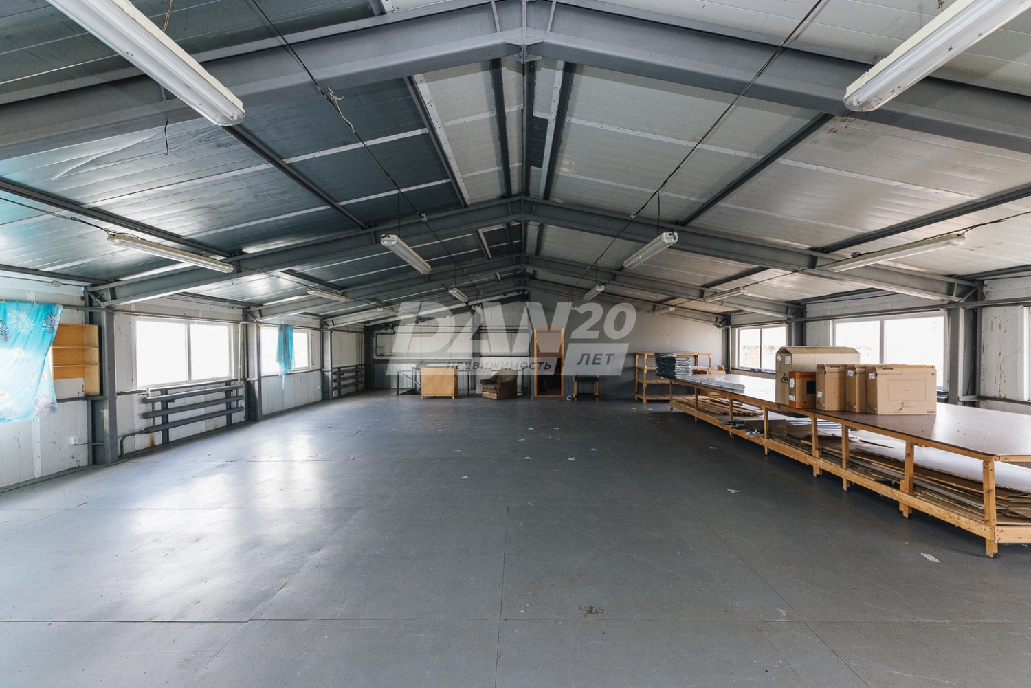 Производственное помещение 1200 м²