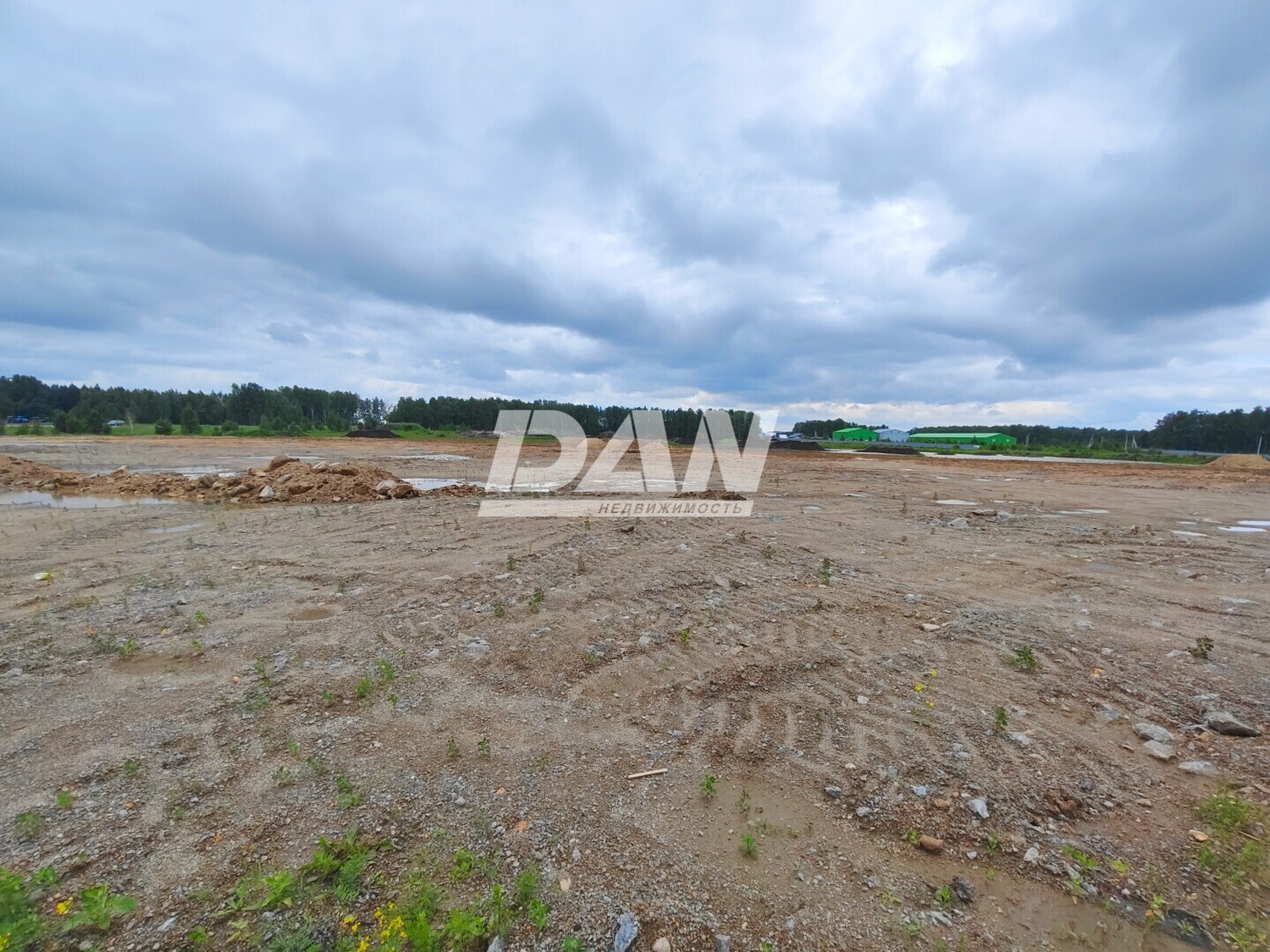 Земельный участок 15000 м²
