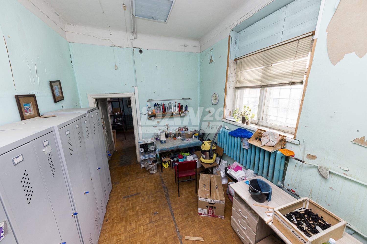 Помещение свободного назначения 353 м²