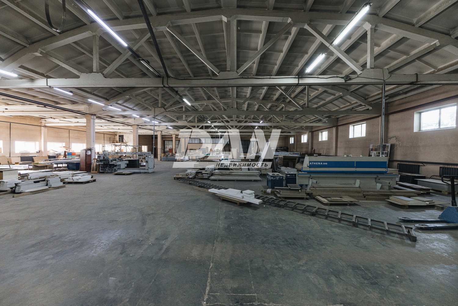 Производственное помещение 10630 м²