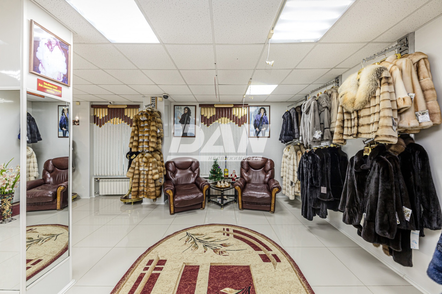 Торговое помещение 232 м²