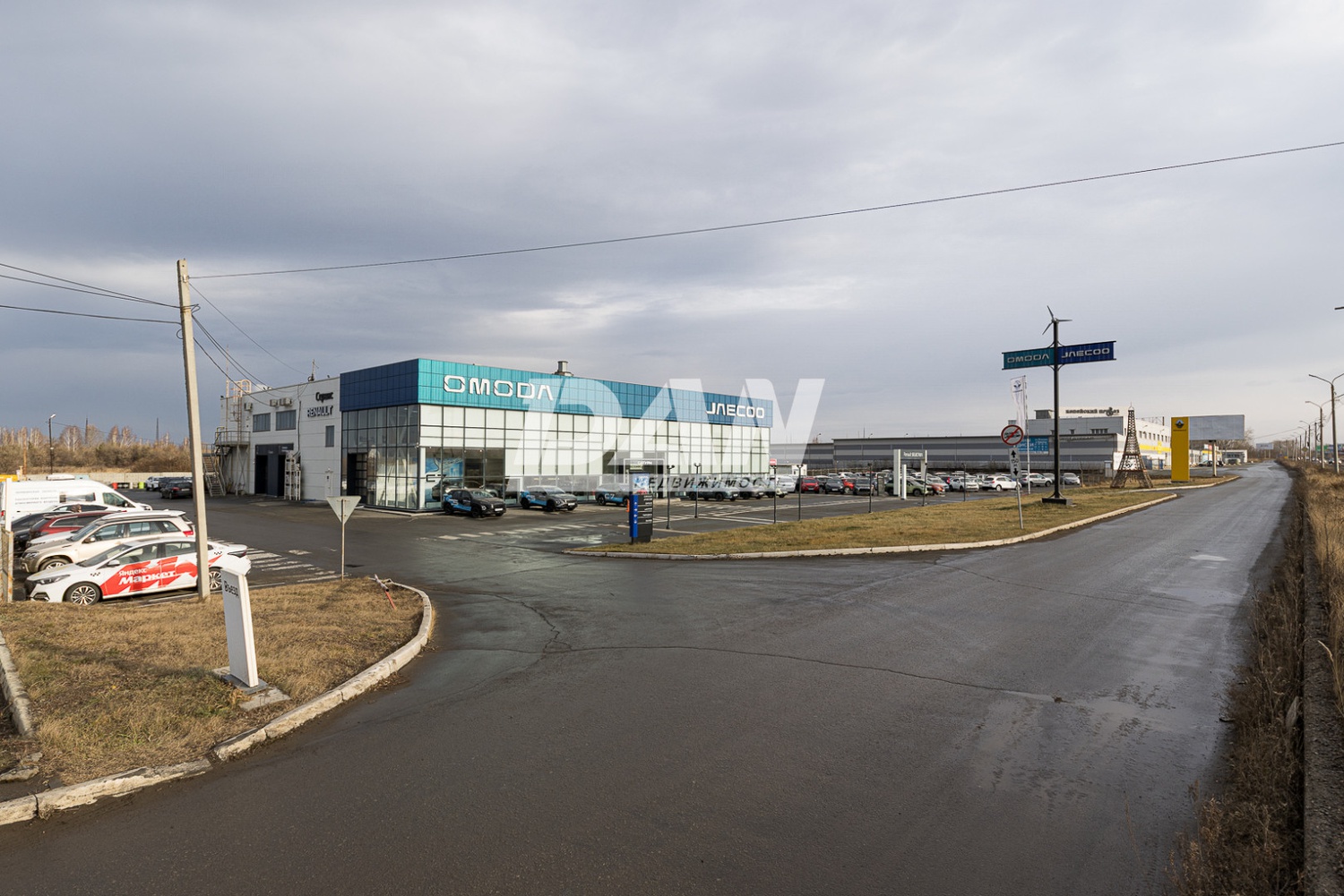 Торговое помещение 1920 м²