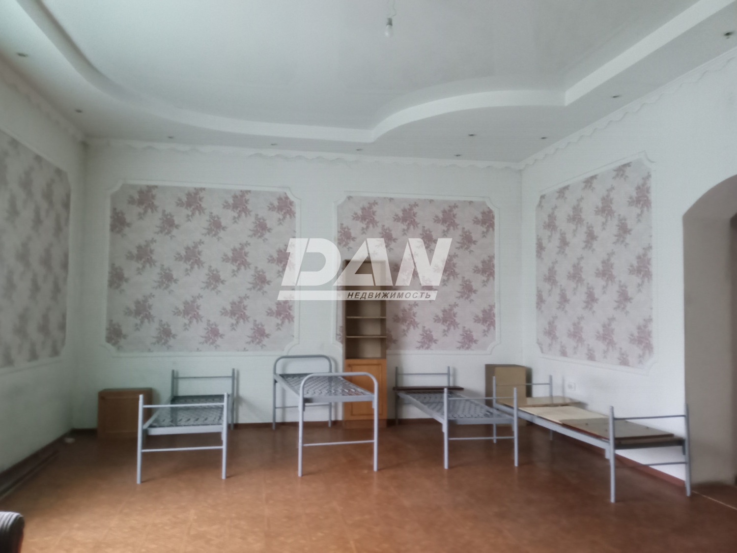 Помещение свободного назначения 200 м²