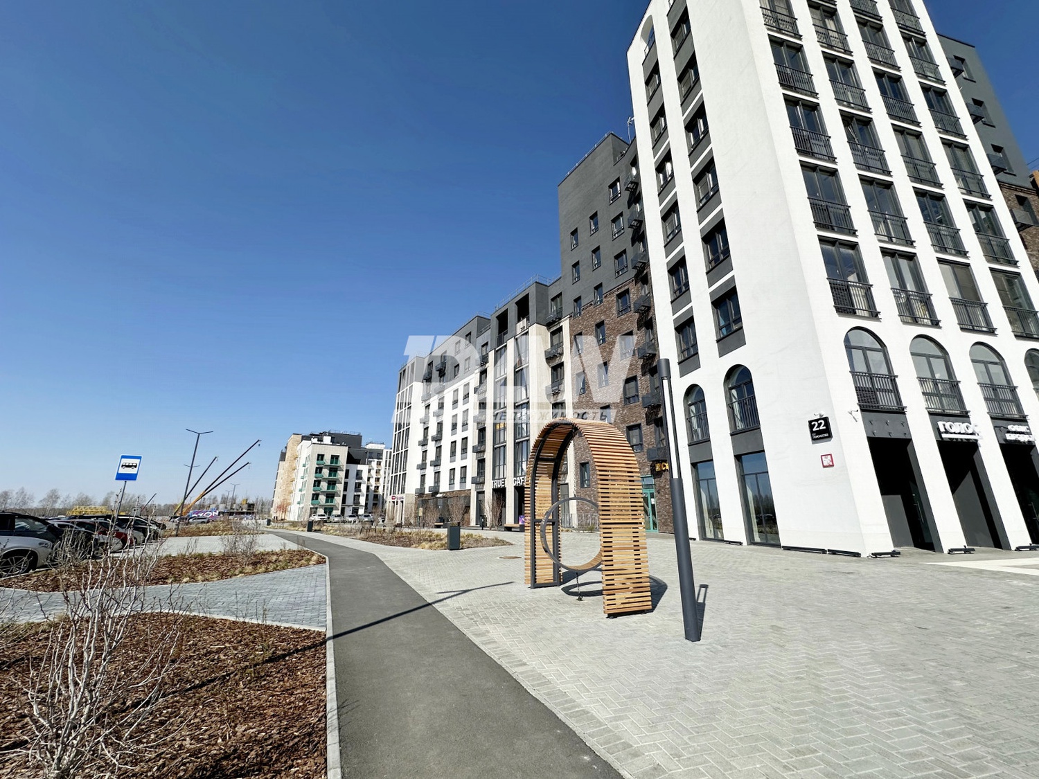 Торговая площадь 81,3 м²