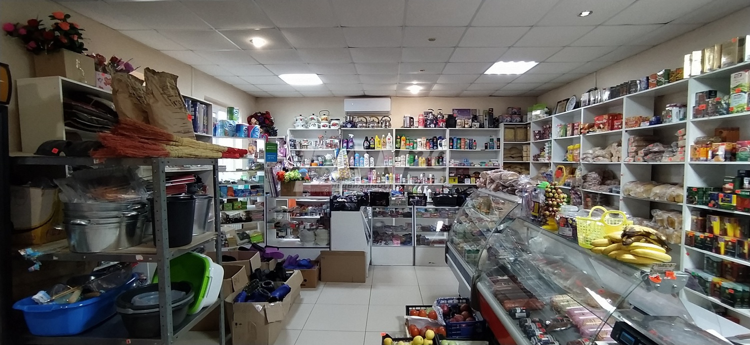 Торговая площадь 71,1 м²