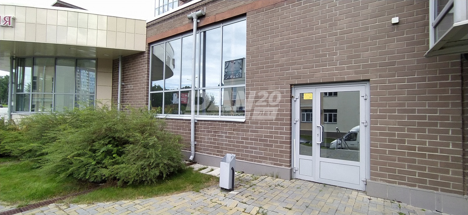 Помещение свободного назначения 347,5 м²