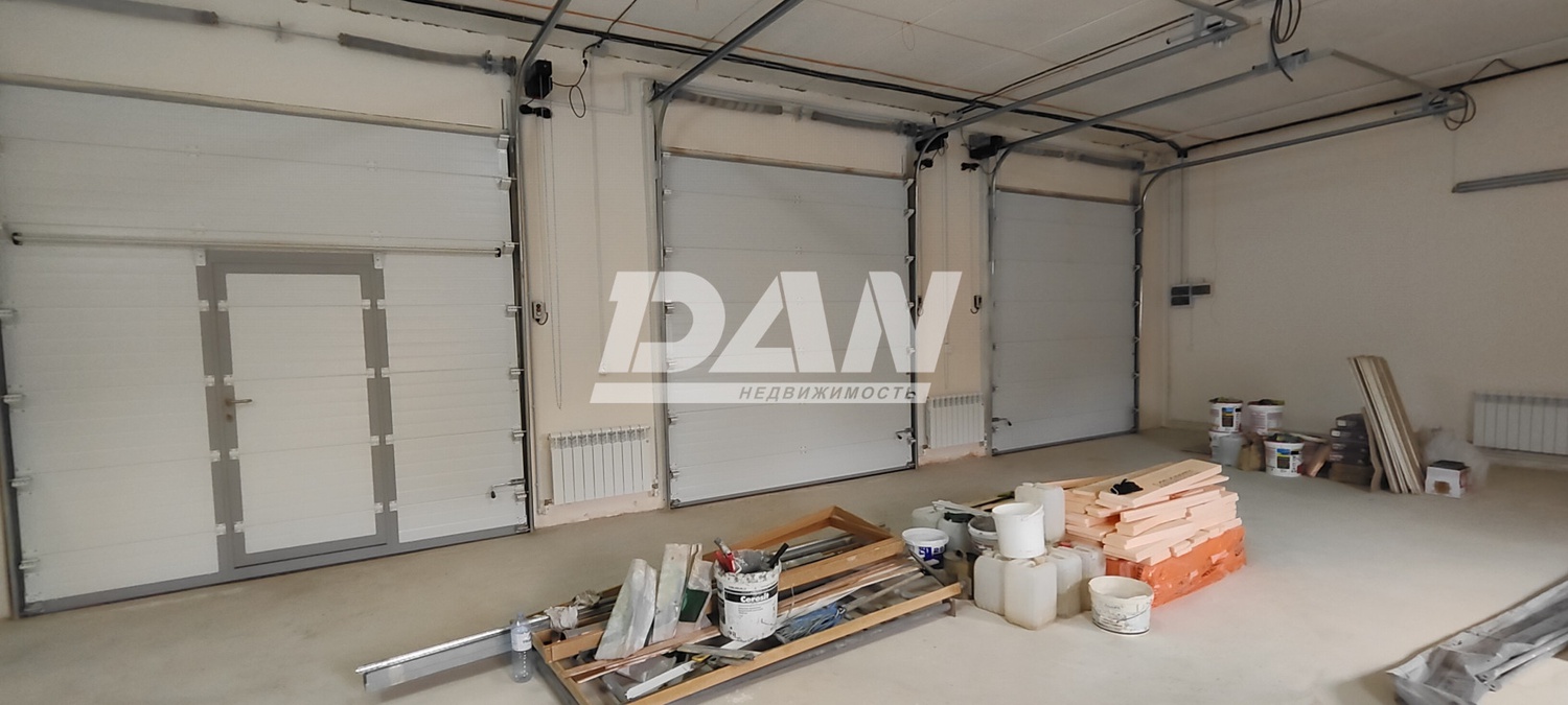 Помещение свободного назначения 262,4 м²