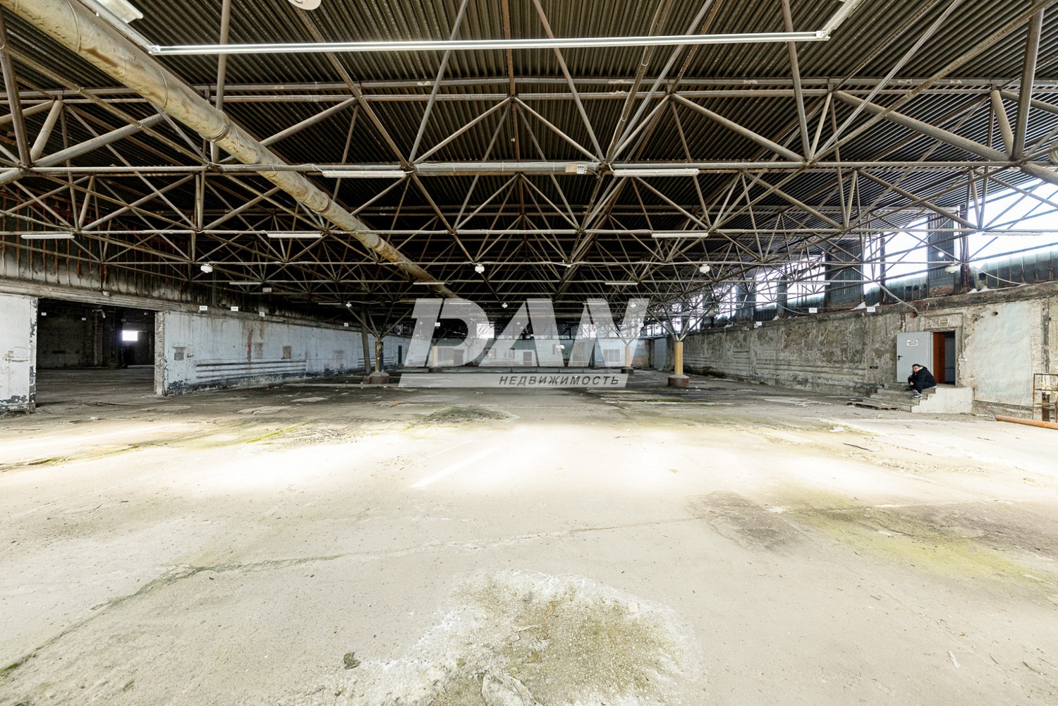 Склад 4744,7 м²