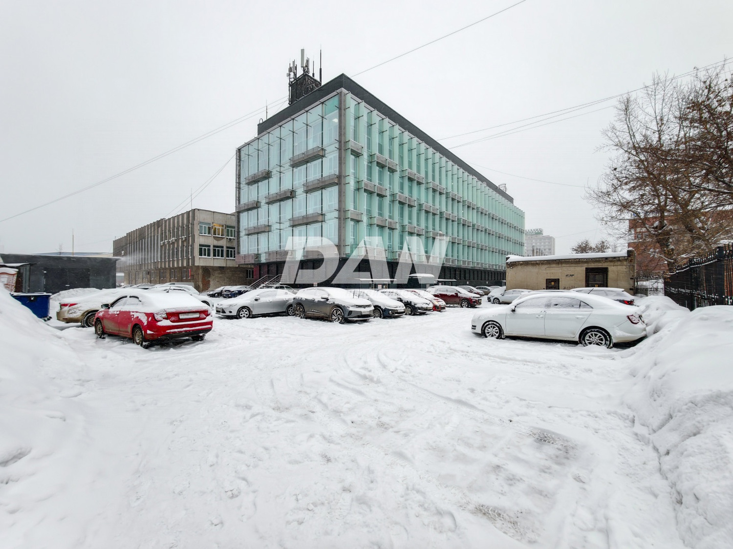 Офис 1050,9 м²