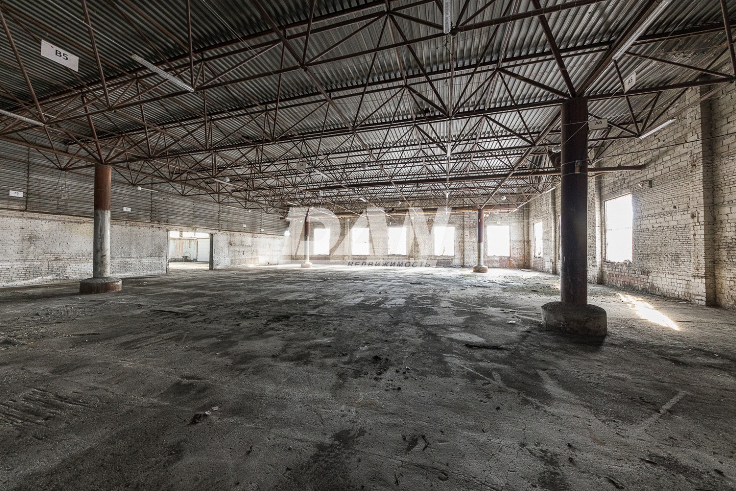 Склад 4744,7 м²