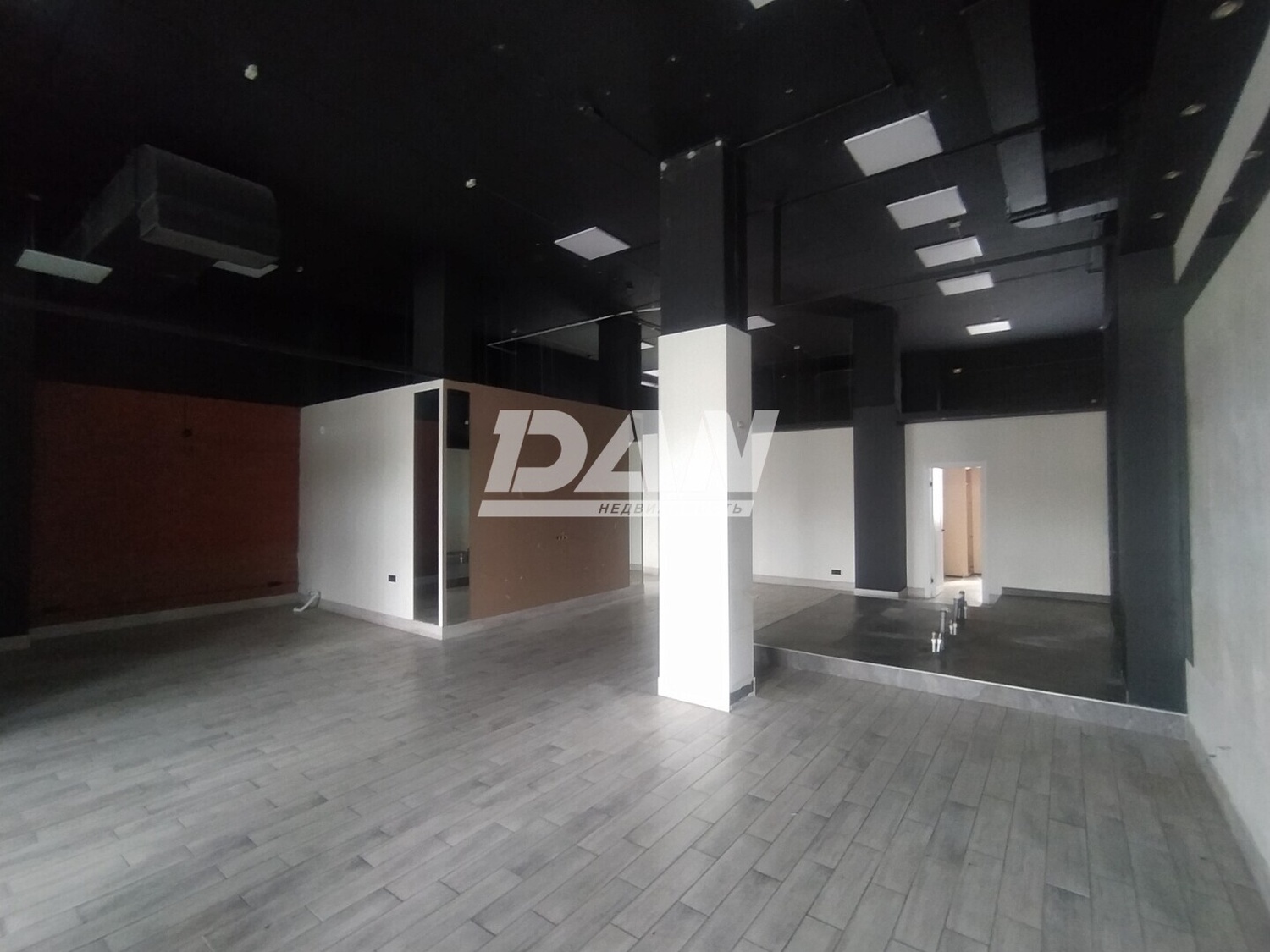 Помещение свободного назначения 195,5 м²