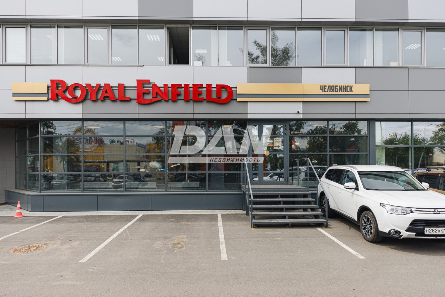 Торговое помещение 800 м²