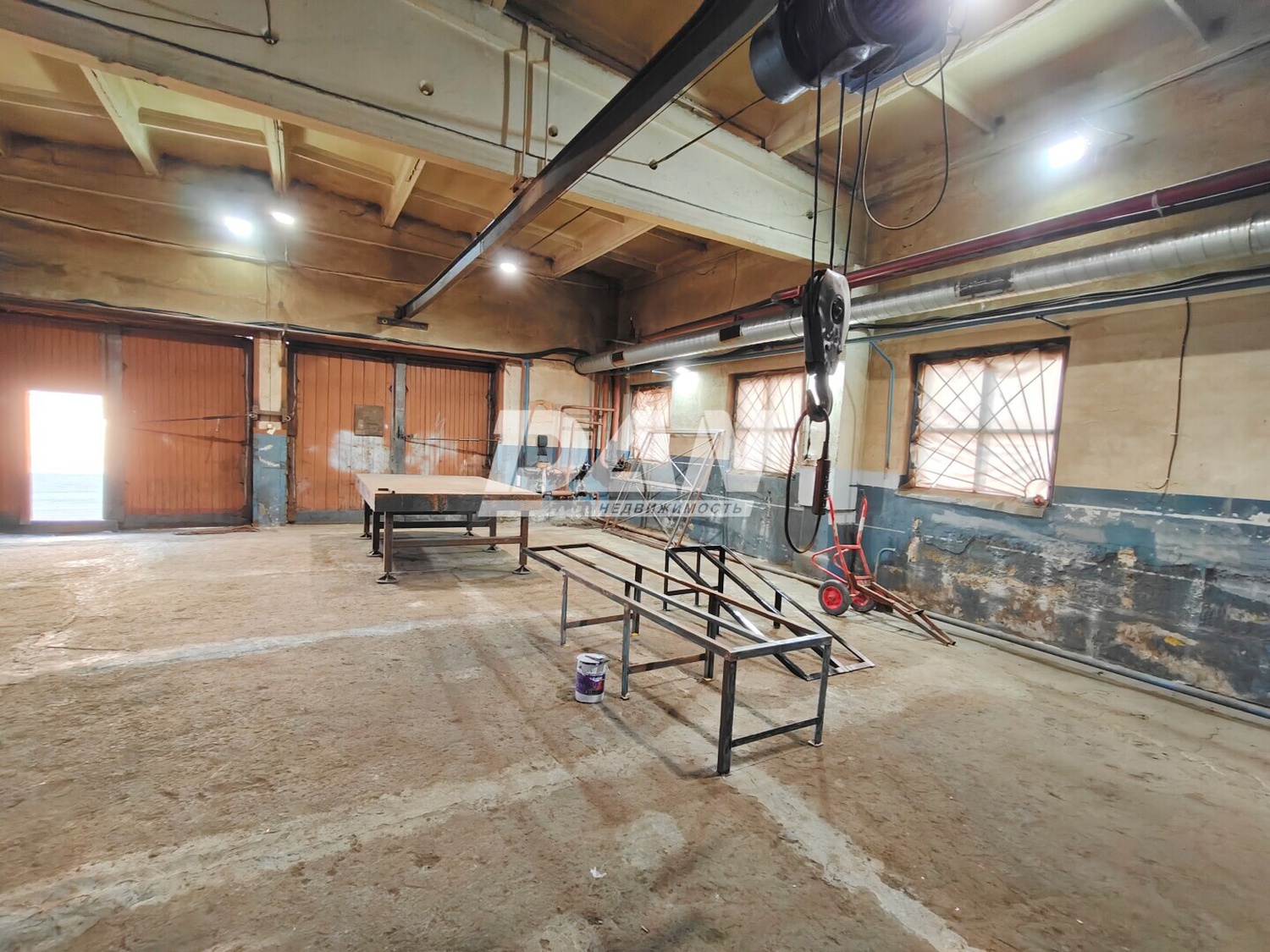 Производственное помещение 360 м²