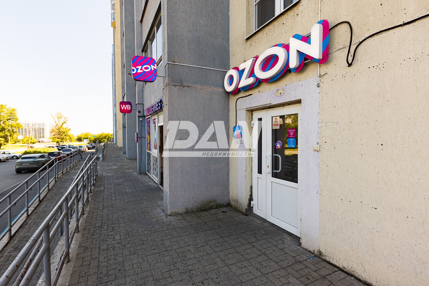 Торговая площадь 143,9 м²