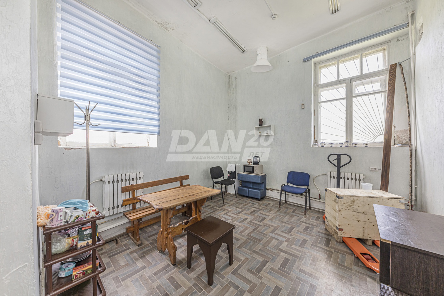 Помещение свободного назначения 818,6 м²