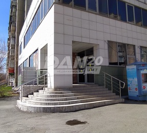 Помещение свободного назначения, 215,2 м²