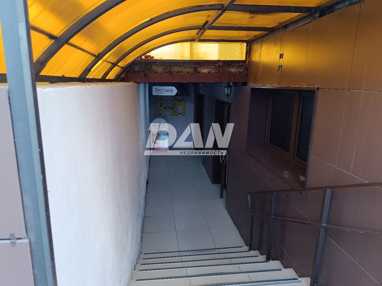 Торговое помещение 120 м²