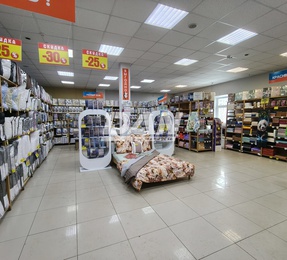 Торговое помещение, 100 м²