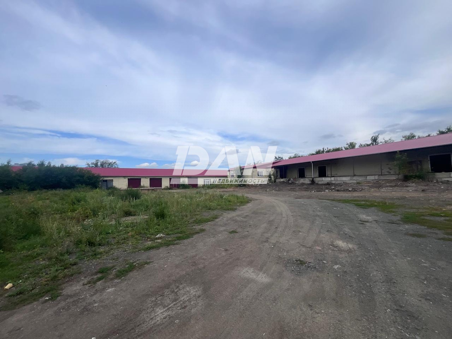 Склад 3300 м²