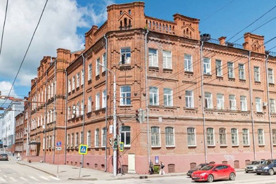 «РТ-Капитал» выставил на торги крупный комплекс в центре Уфы