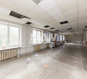 Торговое помещение, 300 м²