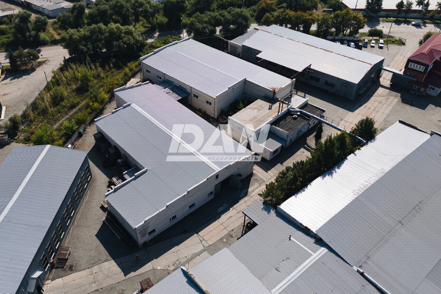 Производственное помещение 10000 м²