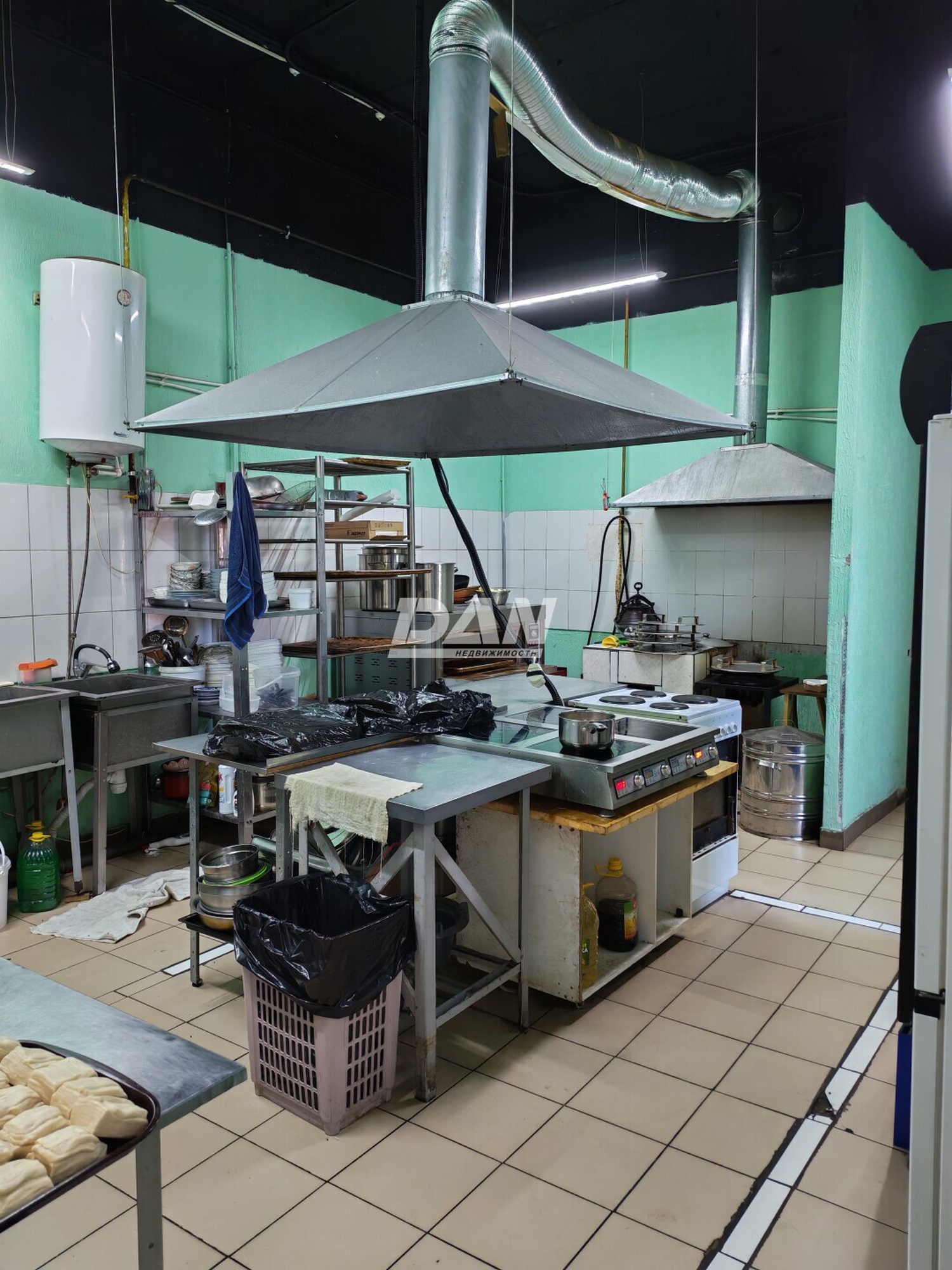 Помещение свободного назначения 139,7 м²