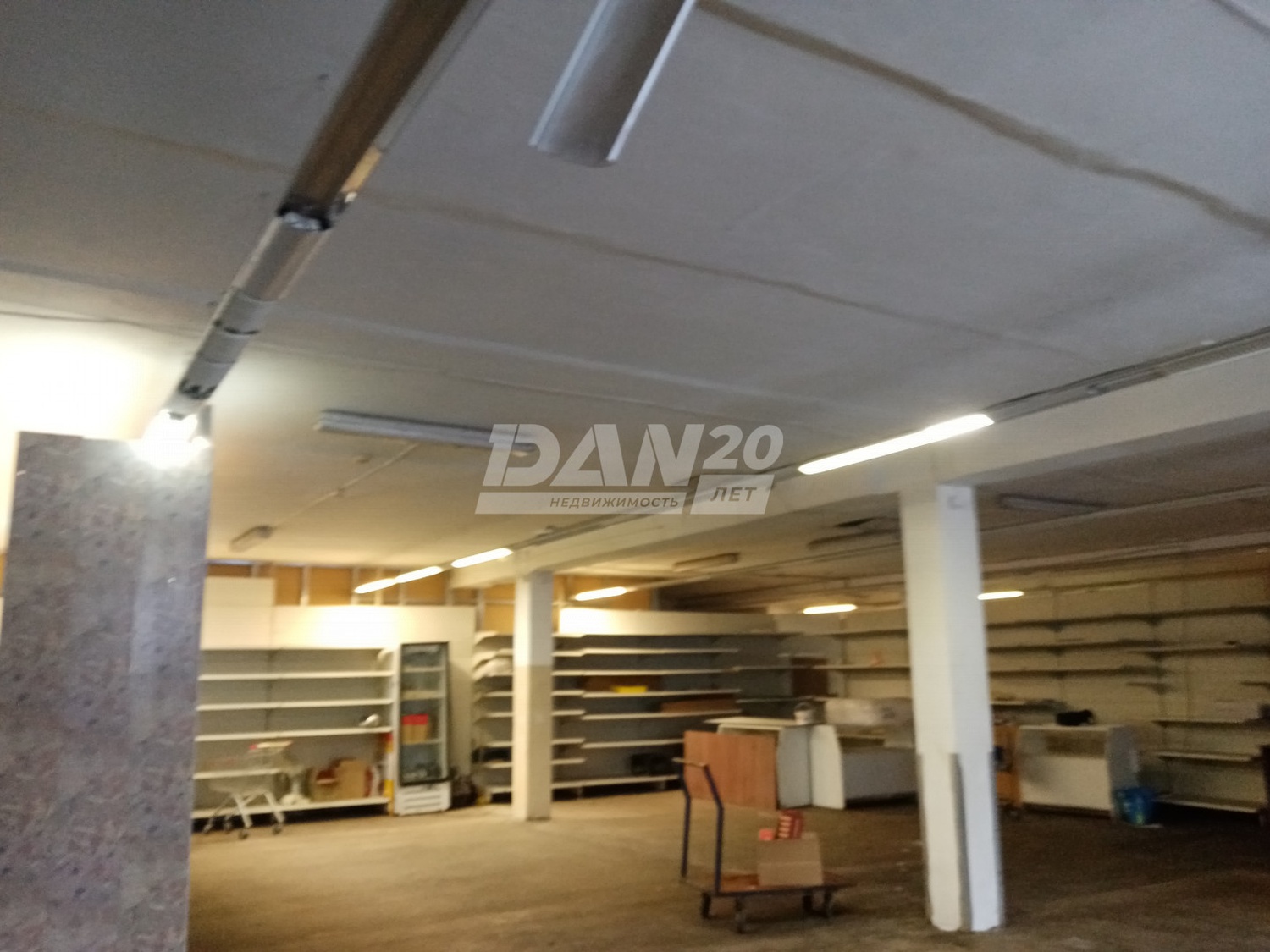Торговое помещение 200 м²