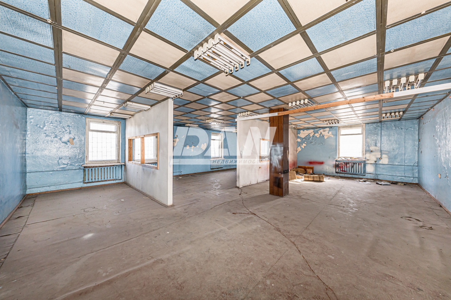 Производственное помещение 2989 м²