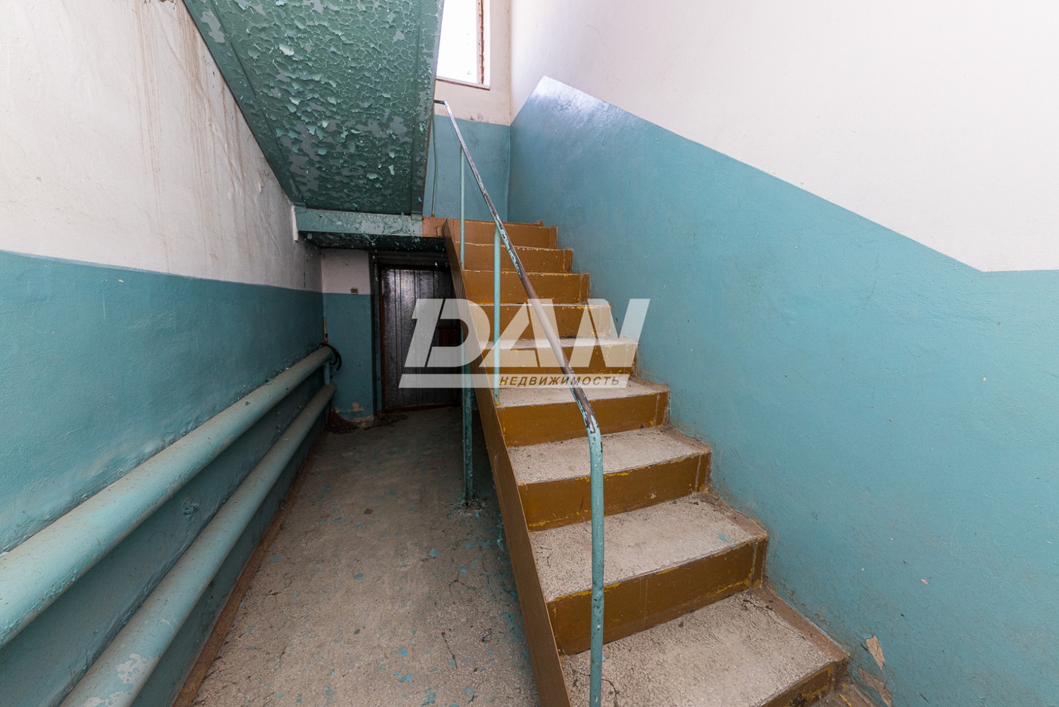 Производственное помещение 1734 м²