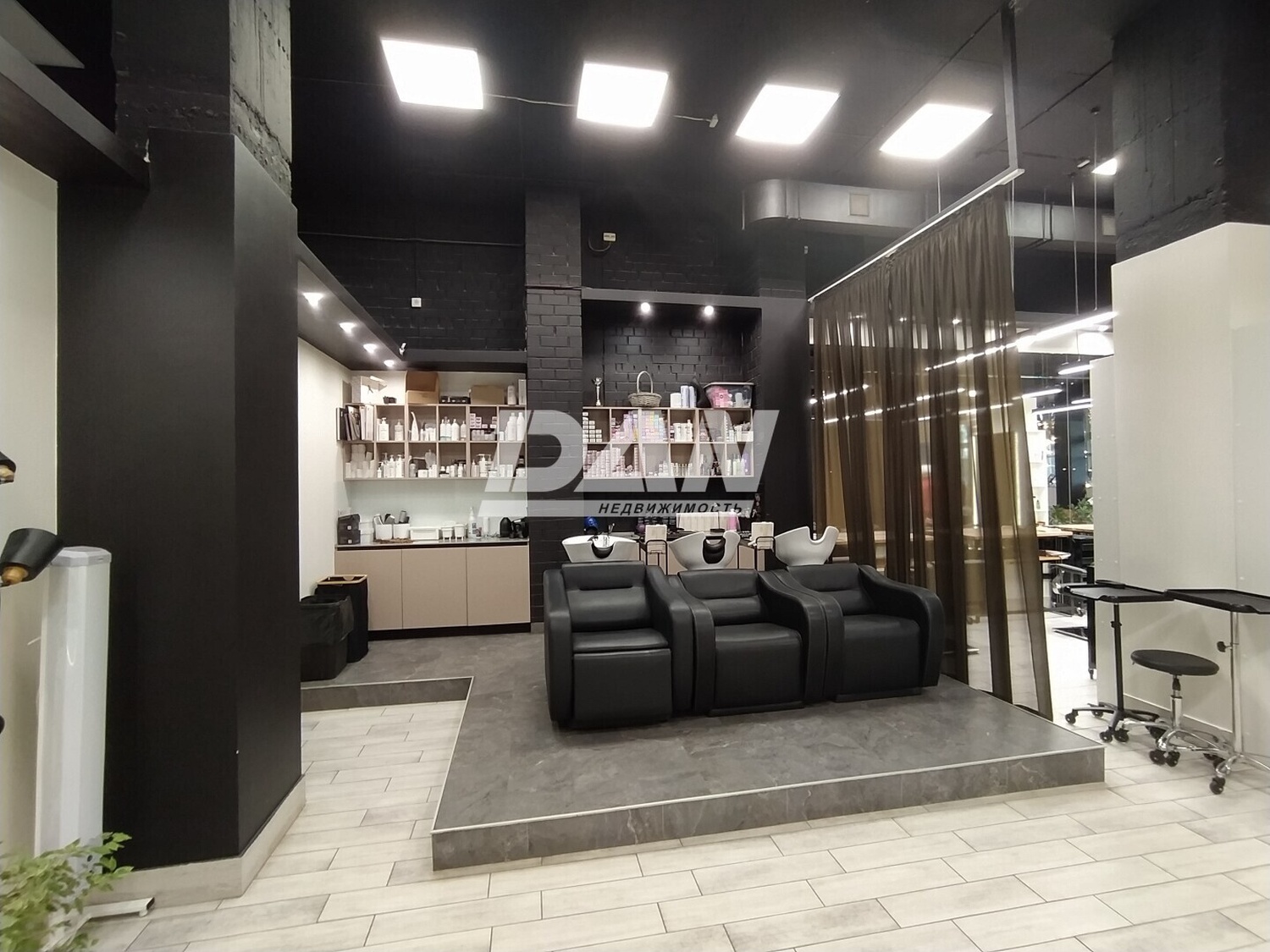 Помещение свободного назначения 195,5 м²
