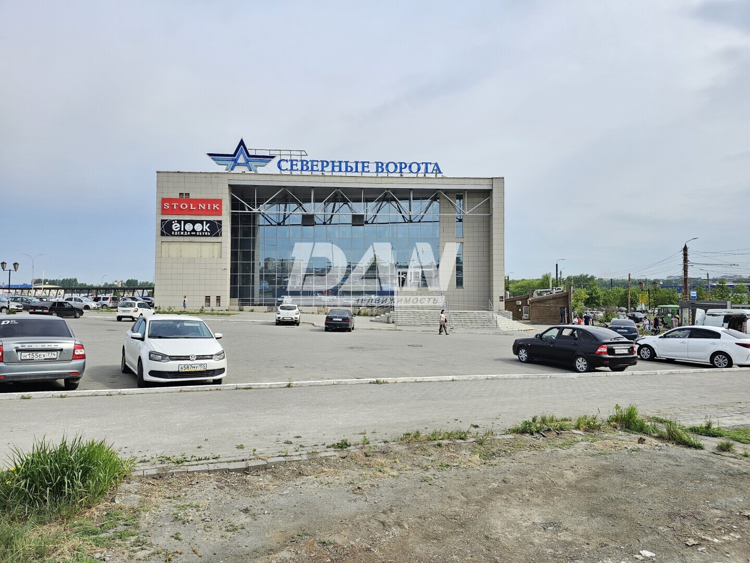 Помещение свободного назначения 427,6 м²