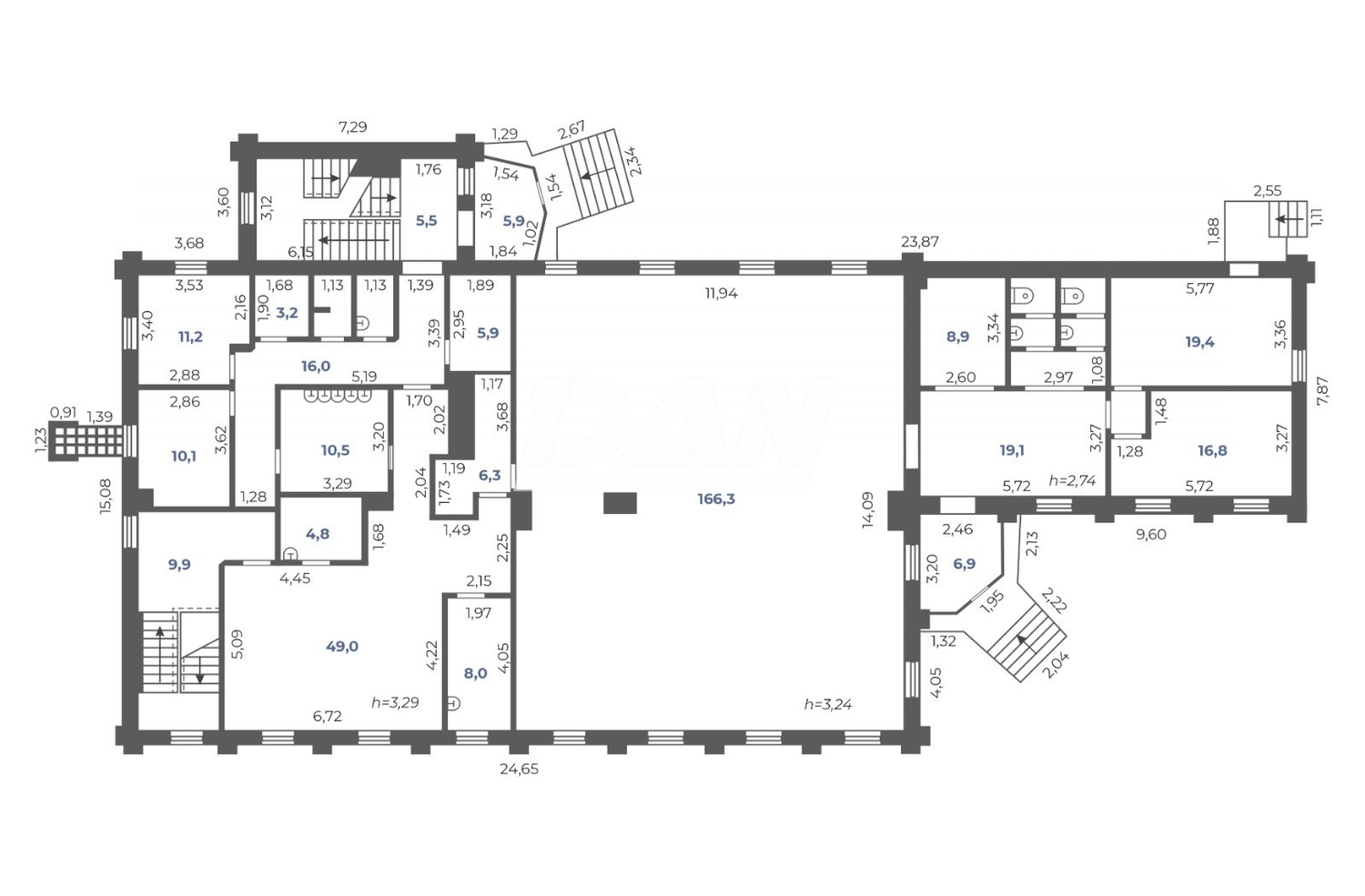 Помещение свободного назначения 587,8 м²