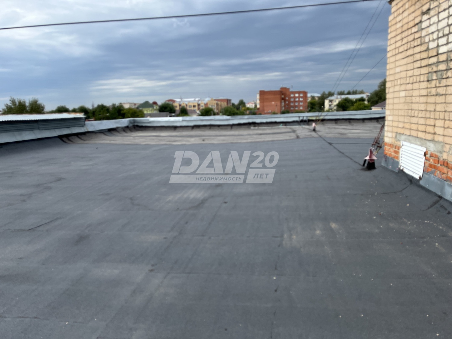 Торговое помещение 750 м²